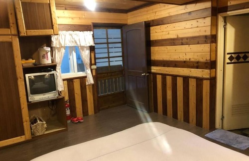 Fuxing District Bed & Breakfast | Xijing Ecological Farm