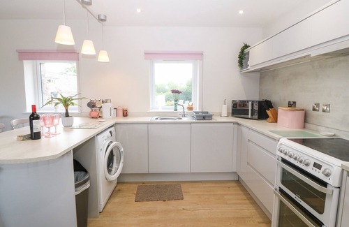 Dinas Cottage | Y BEUDY, family friendly, character holiday cottage in Caernarfon