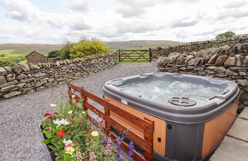 Betws-Y-Coed Cottage | Y BWTHYN, family friendly, luxury holiday cottage in Ysbyty Ifan