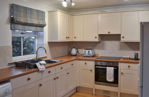 Bodorgan House | Y Fronydd cottage