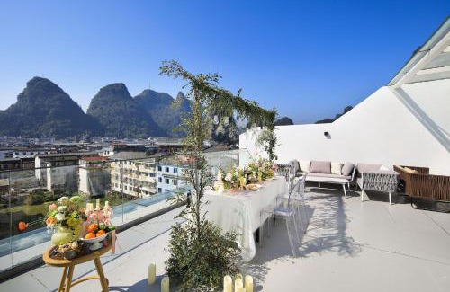 Yangshuo House | Yangshuo QingQing Riverside Inn