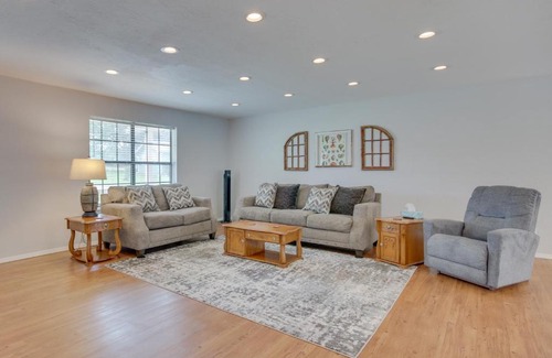 Grove House | Yard and 15 Boat Slip Waterfront Grove Getaway