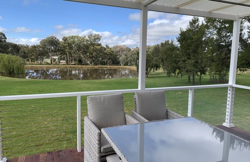 Central Mudgee Cottage | YARRAWONGA PARK COTTAGE Cozy 2 bedroom cottage on small acreage