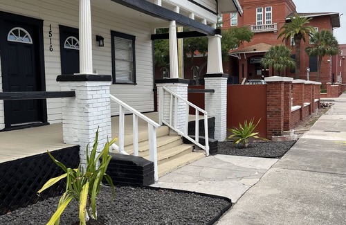 Ybor City House | Ybor Historical Bungalow Remodeled Home Unit A