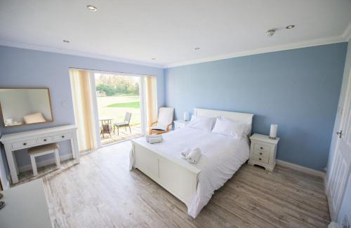 Bulphan Hotel | Ye Olde Plough House