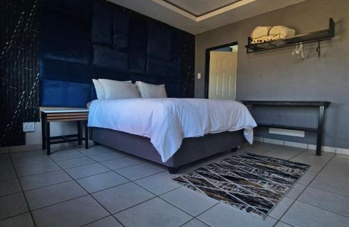Makhado House | Yello Guest House and Spa
