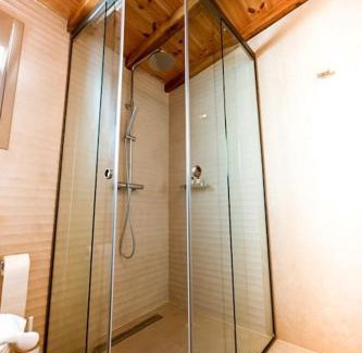 Skiathos Town House | Yellow Nest - Skiathos Nests