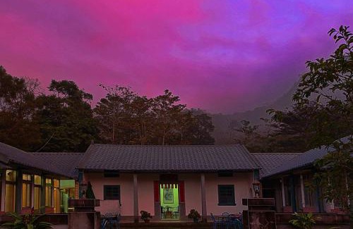 Sanyi Bed & Breakfast | Yellow Stone M.V.