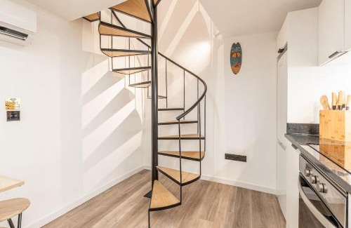 Prazeres House | Yellow Wave