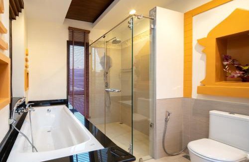 Nong Prue Villa | YiZen Boutique Phutara 5 Bedroom Villa