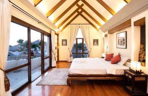 Nong Prue Villa | YiZen Boutique Phutara 5 Bedroom Villa