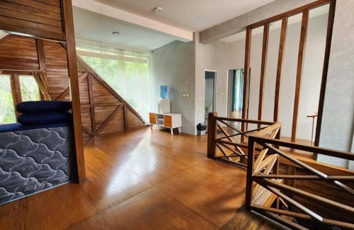 Parongpong Villa | Yo Villa