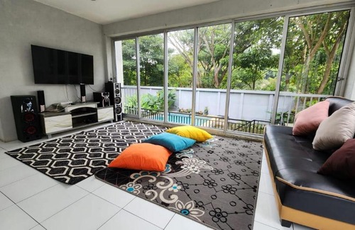 Parongpong Villa | Yo Villa