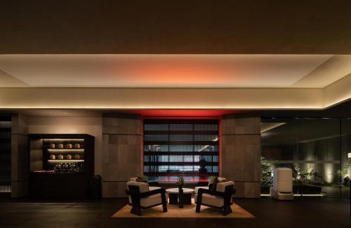 Tianhe Center Hotel | YOMANJO Hotel -广州太古汇珠江新城-龙口西地铁站旗舰店- Canton Fair Exclusive Rate