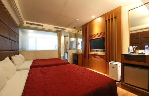 Baihe Hotel | Yosemite Hot Spring Resort