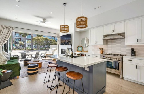 Huntington Beach House | You Won't Want To Miss This! 2 Levels! Ocean Views