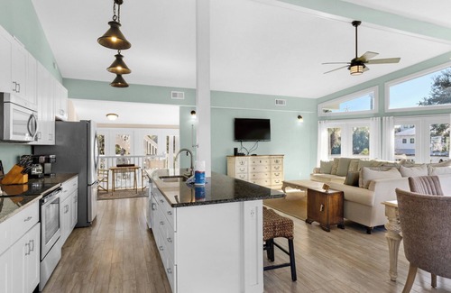Gulfview Heights House | Your beach getaway with Pool, Game room, Close to beach + Free Tickets!