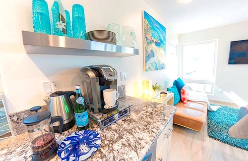 San Diego House | Your Beach vacation is a one click away!