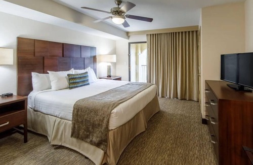 North Scottsdale Resort | Your Desert Oasis Awaits at Holiday Inn Club Vacations Scottsdale Resort- 2 Bd.
