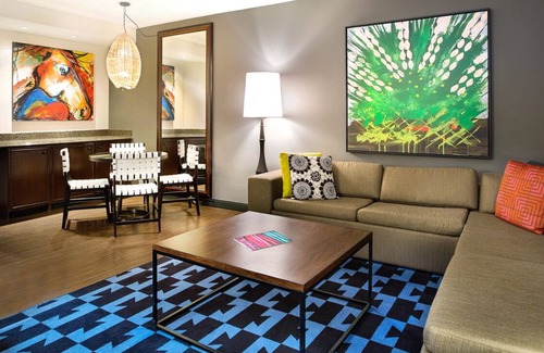 Downtown San Antonio Hotel | Your Downtown San Antonio Getaway! City View, Outdoor Pool, Dog-friendly