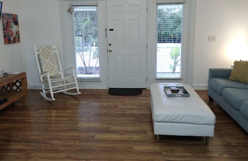 Plant City House | Your Florida Getaway! Cozy and Cute!
