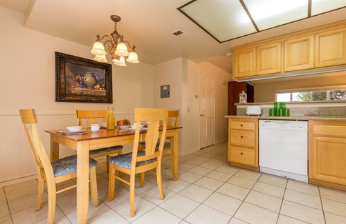 Oxnard Shores Hotel | Your Home Away From Home! 2 Classy Units, Full Kitchen and Parking!