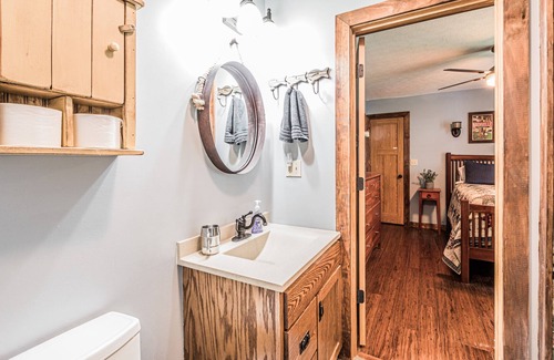 Penrod House | Your perfect getaway on beautiful Lake Malone with private boat dock!