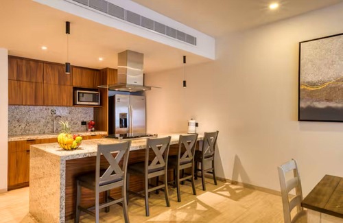 Santa Rosa Apartment | Your perfect family getaway: relax between the pool, the jacuzzi and the sea.