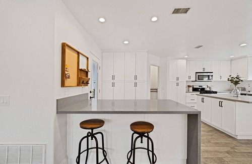 North Valley Villa | Your private oasis with heated pool and garden in Oceanside!