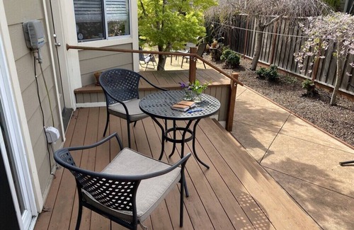 Corte Madera Condo | Your Sanctuary in Marin County with easy commute to San Francisco!