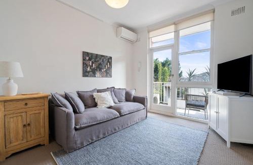 Balmain Apartment | Your Stylish Balmain Retreat