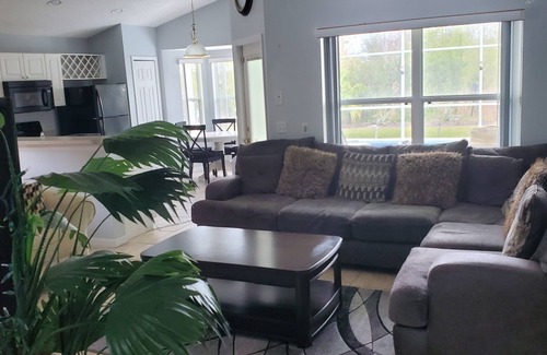 Westbury House | Your vacation home awaits. Close to n attractions including Disney and Legoland