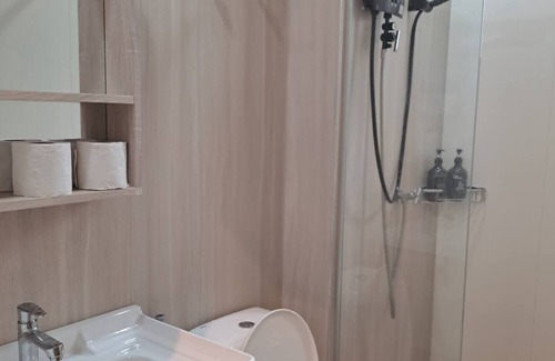 Nilai Apartment | Youth City Residence/2 Room/KLIA/Nilai/Pool