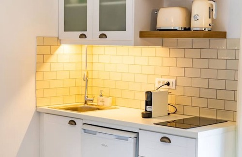 Aperio Apartment | Yploui Suites 1 in Kira Panagia