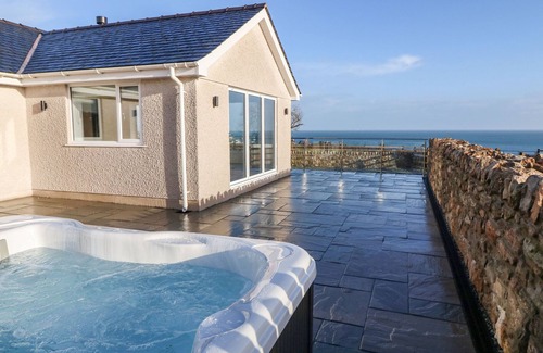 Moelfre Cottage | Yr Hen Feudy