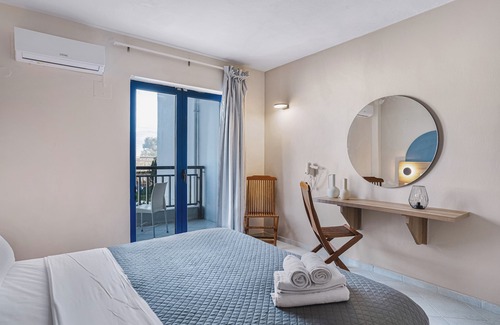 Gournai Hotel | Yria Beach Hotel