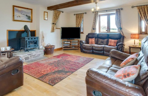 Brecon House | Ysgubor y Mynydd