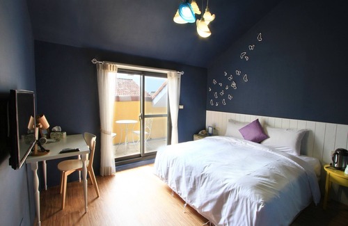 Big Beach Bed & Breakfast | Yu Sen House