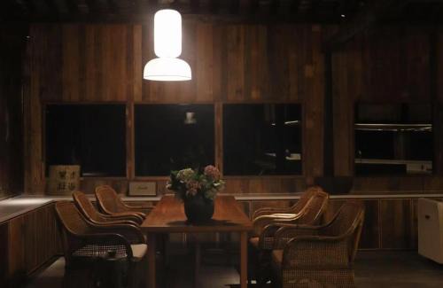 Emeishan Hotel | YunXi ChanYi Hot Spring Hotel