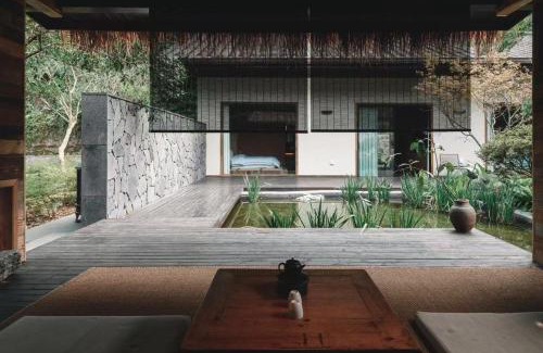 Emeishan Hotel | YunXi ChanYi Hot Spring Hotel