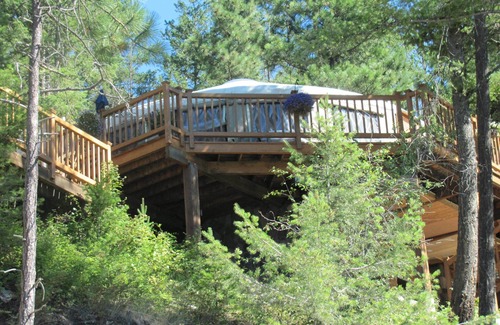 Polson Cabin | Yurt living, lake front, hiking, shopping, parade, concert, fireworks display