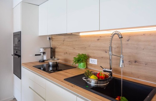 Zaboric Apartment | Zaboric Villa With Stunning Sea Views