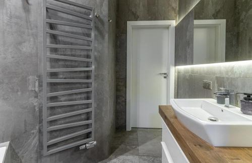 Katowice Apartment | Zabrska 18 Spacious Apartment by BookingHost