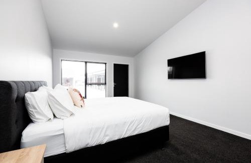 Levin Hotel | Zachary's Motel