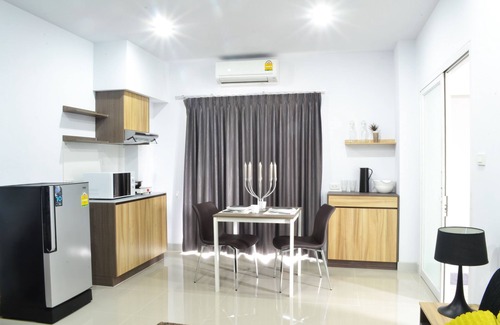 Nai Mueang Hotel | Zada Residence