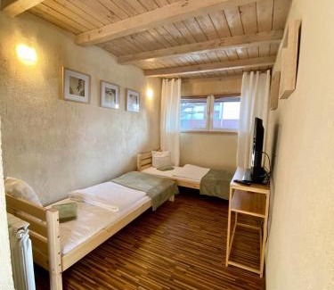 Wielun Hotel | Zajazd Boryna