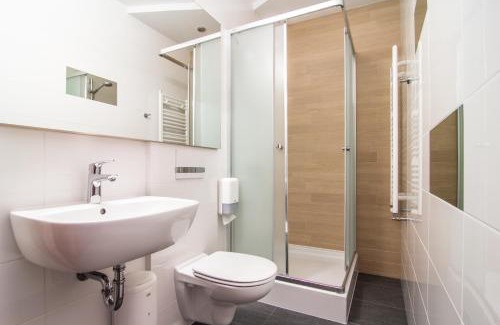 Pomiechowek Hotel | Zajazd Magnolia-Airport Modlin