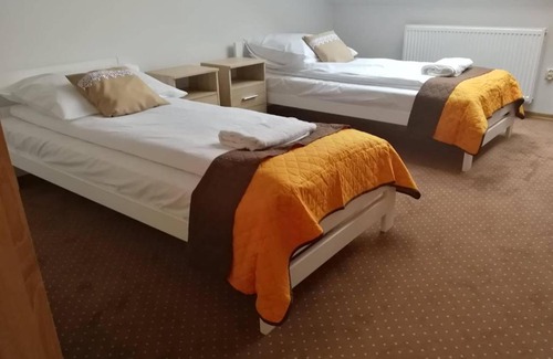 gmina Połaniec Bed & Breakfast | Zajazd Promyk