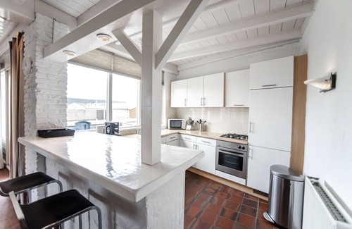 Zandvoort Apartment | Zandvoort North Spacious 2 bedroom apartment with private, free parking