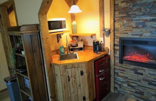 Kerrville Bed & Breakfast | Zannabella private Suite with hot breakfast included